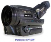Někdejší VELMI drahá S-VHS-C kamera (Klikni pro zvětšení)